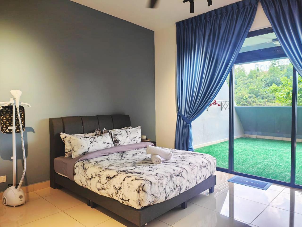 Near Legoland Medini Homestay Nusajaya  Ngoại thất bức ảnh